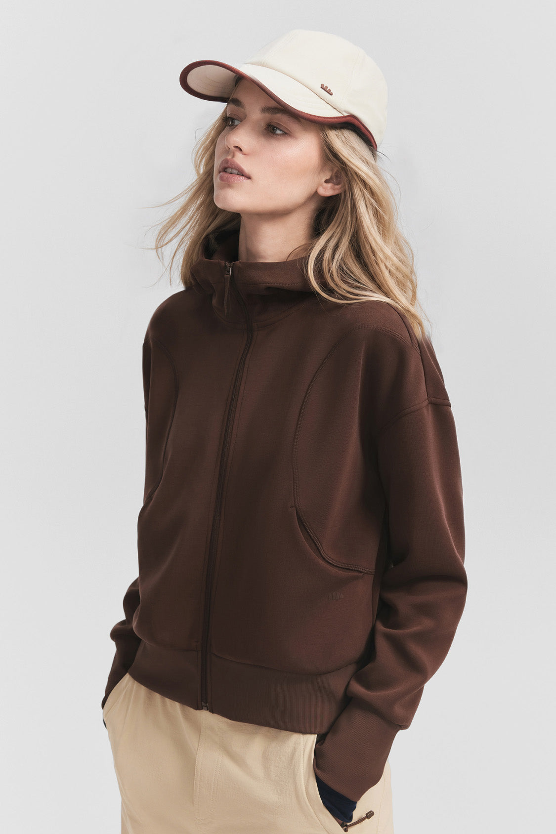 Damen-Cropped-Sweatshirt aus ultr weichem, hochelastischem Material EL007