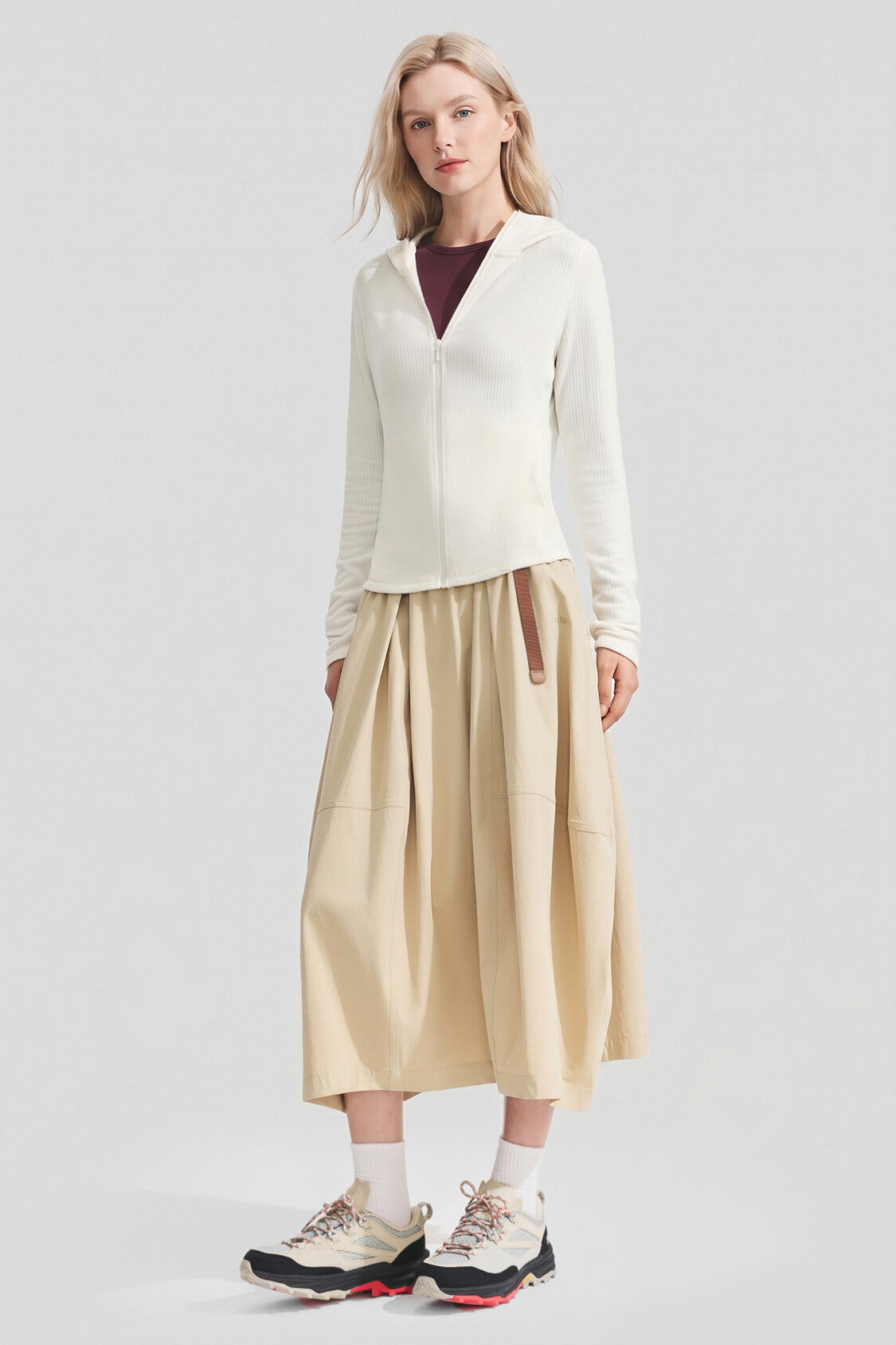 Damen-Fleecejacke mit schmaler Passform und Sonnenschutz UV008
