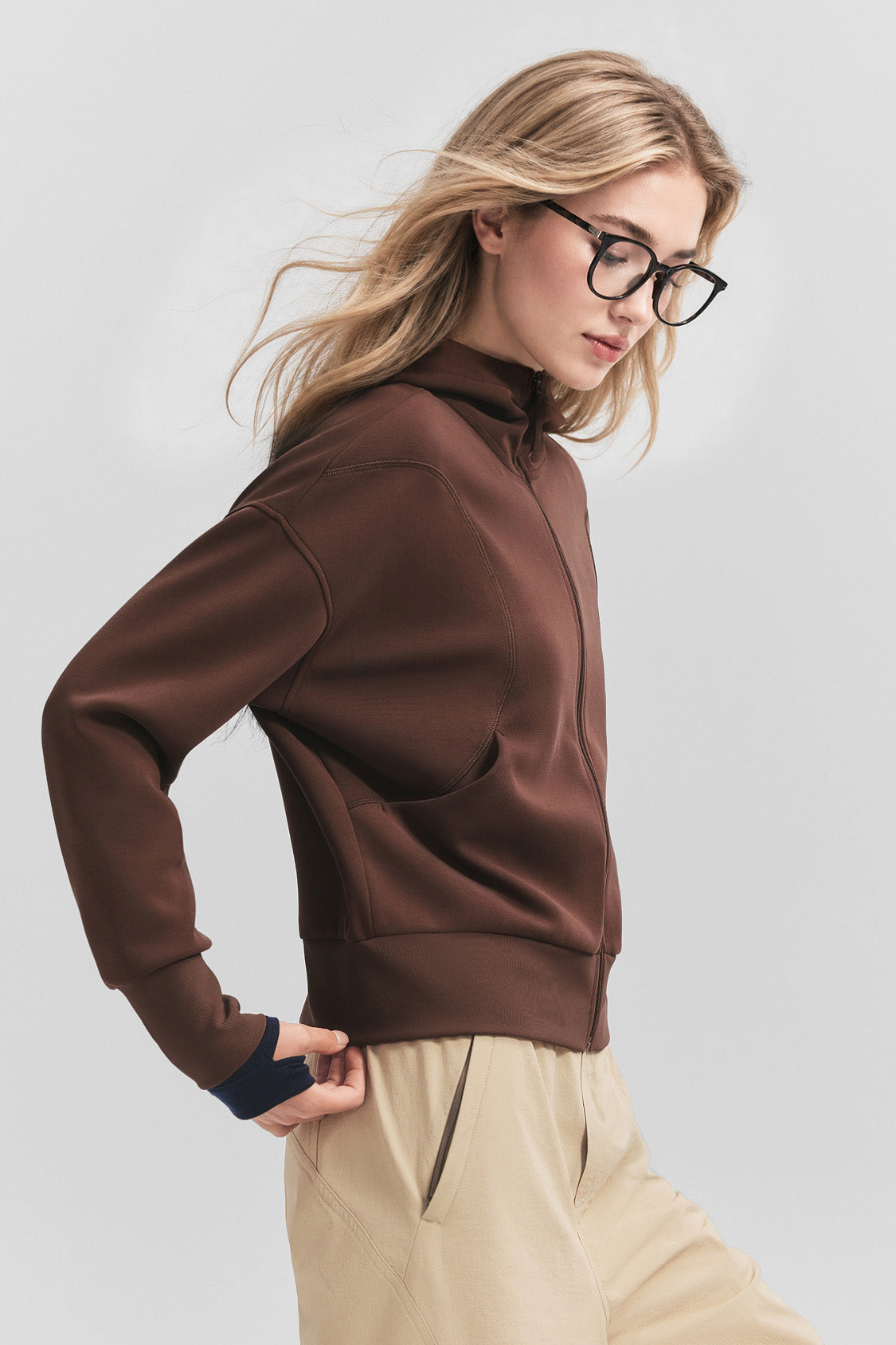 Damen-Cropped-Sweatshirt aus ultr weichem, hochelastischem Material EL007