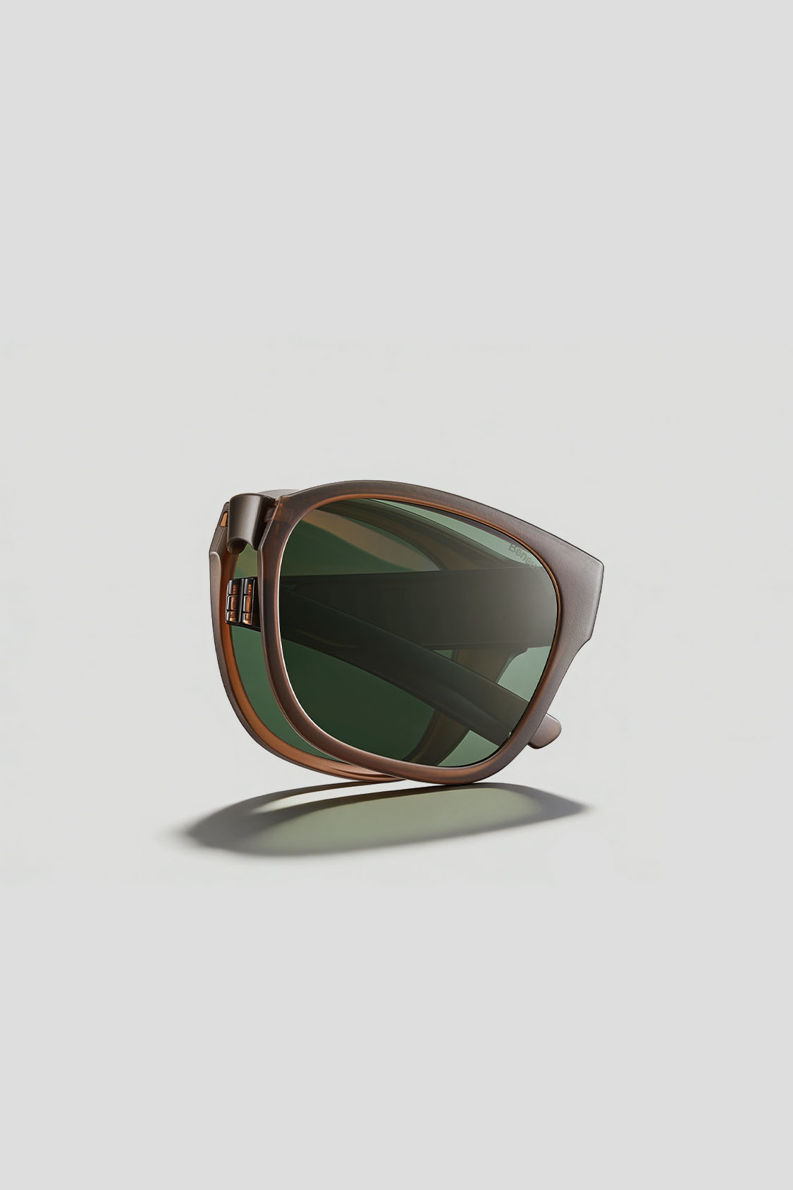 Wellington Gestell Korrektions-Überzieh-Sonnenbrille UV 400 FD004