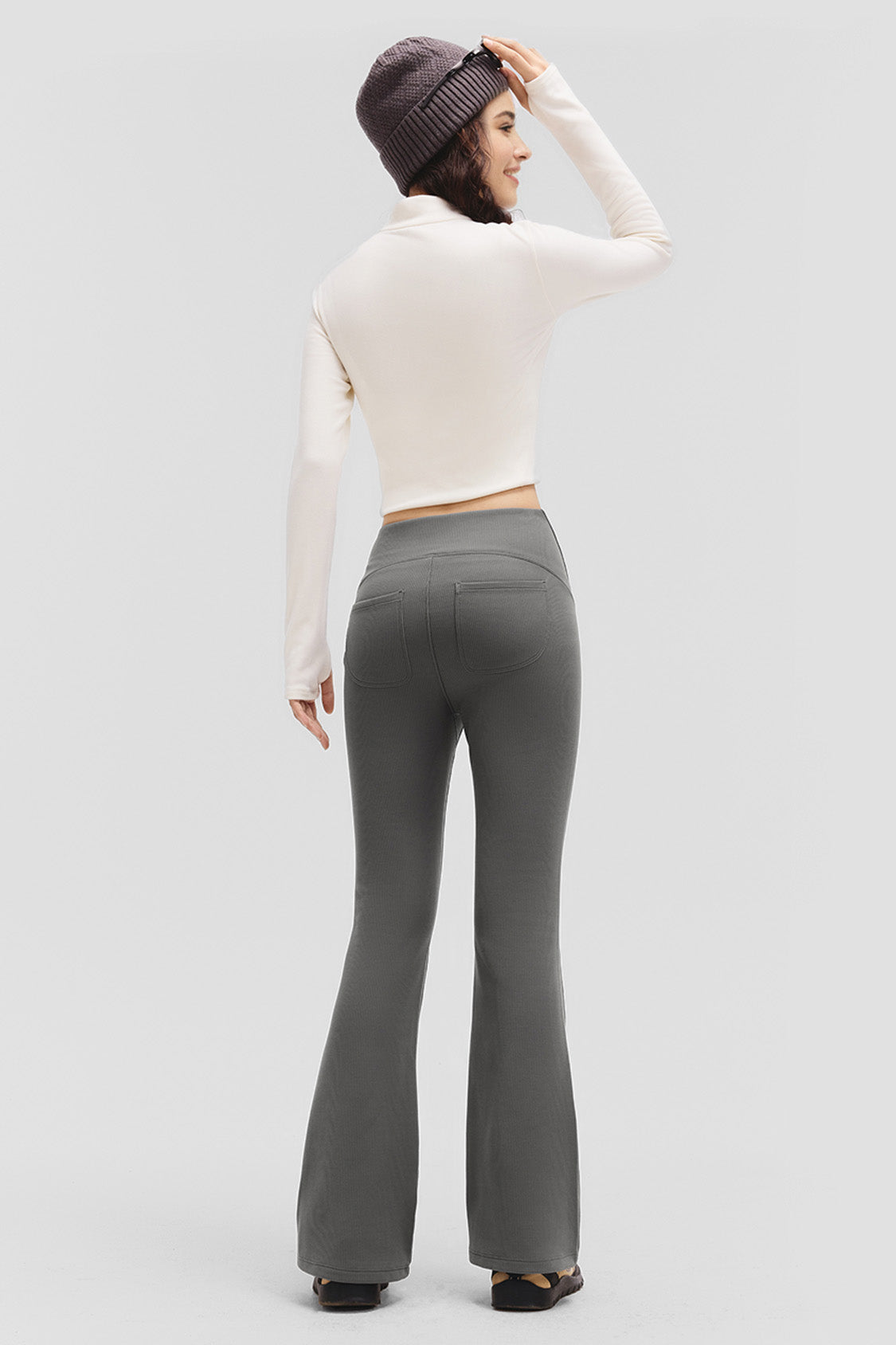 beneunder flareflex – women’s high-stretch thermal flare leggings #color_deep gray