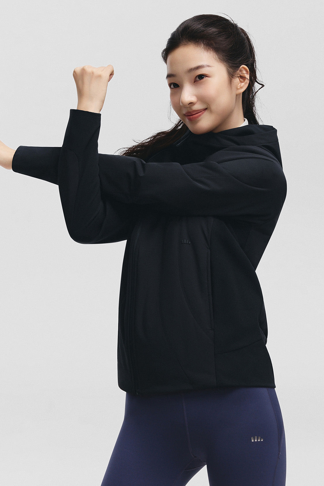 beneunder hoodbreeze womens medium warmth hooded stretch fleece jacket #color_black