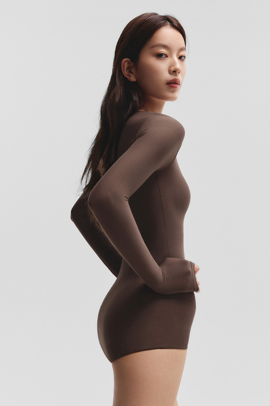 women's seamless bra-in shaping bodysuit top #color_brown