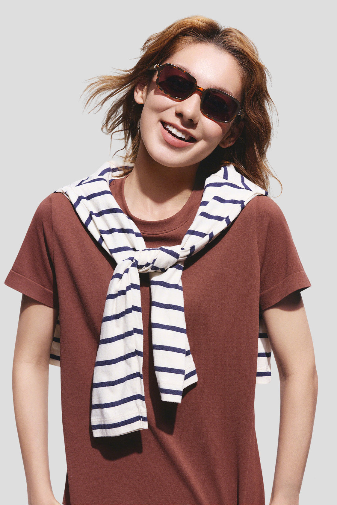 Small Square Frame Sunglasses UV 400 FD016