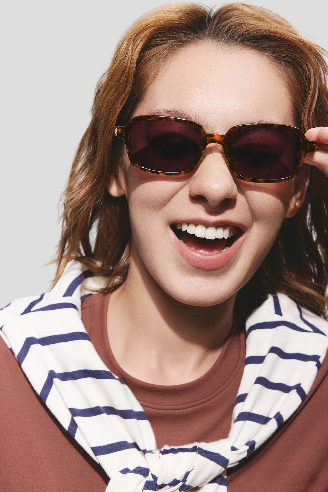 Small Square Frame Sunglasses UV 400 FD016