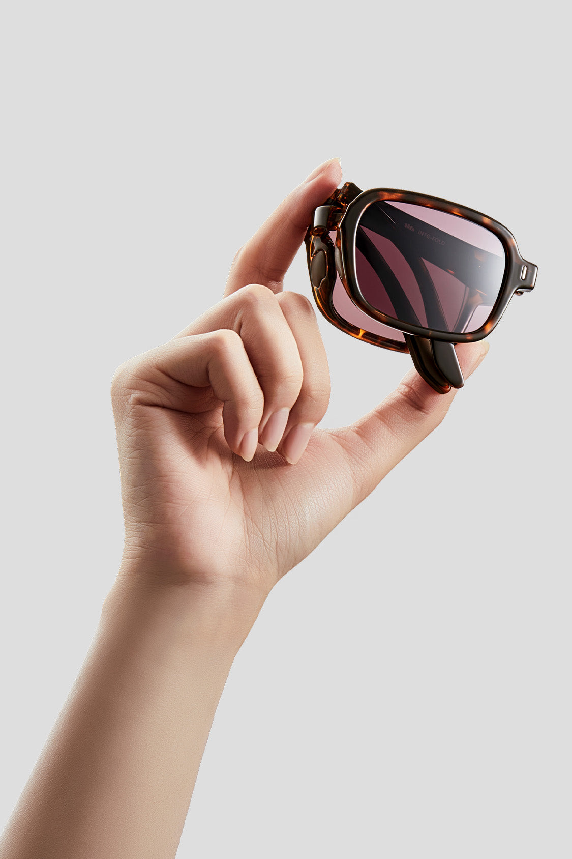 Small Square Frame Sunglasses UV 400 FD016