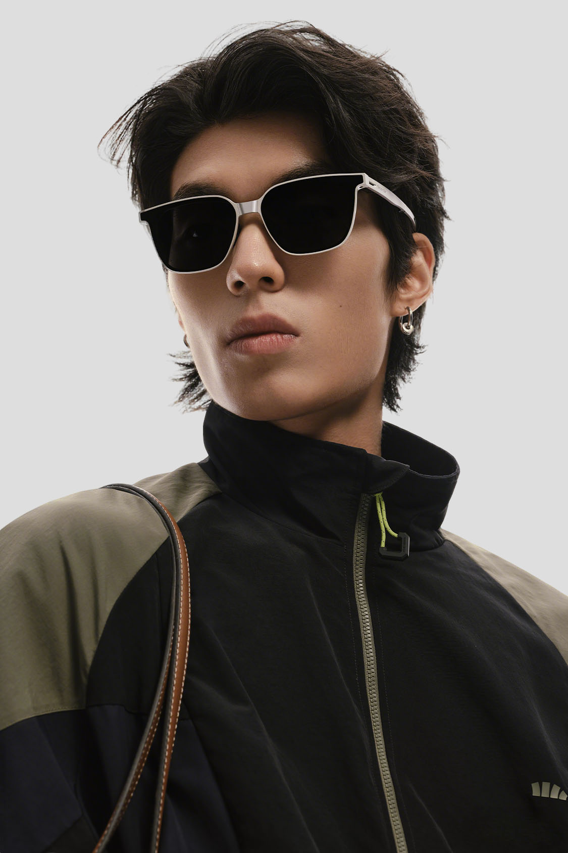 Men’s Square Folding Sunglasses UV 400 FD434