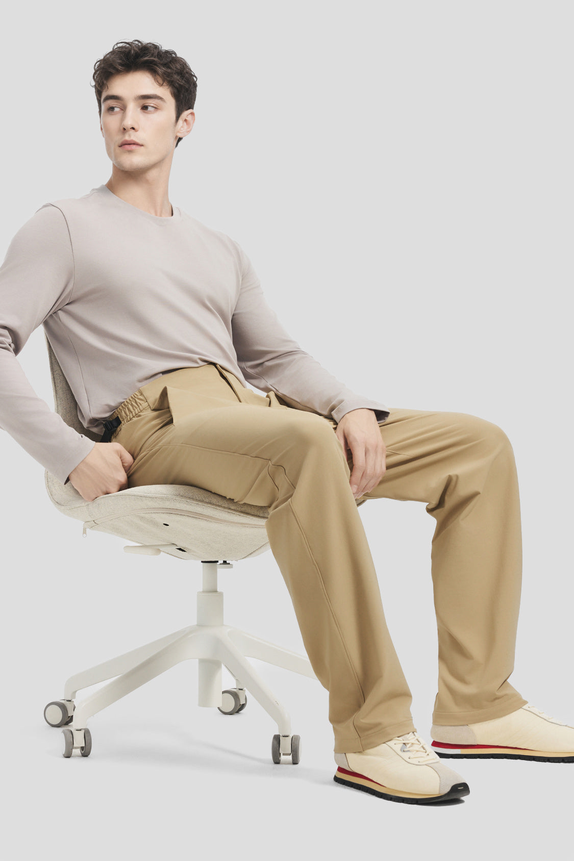 Pantalones de pierna recta y elásticos para hombre EL021