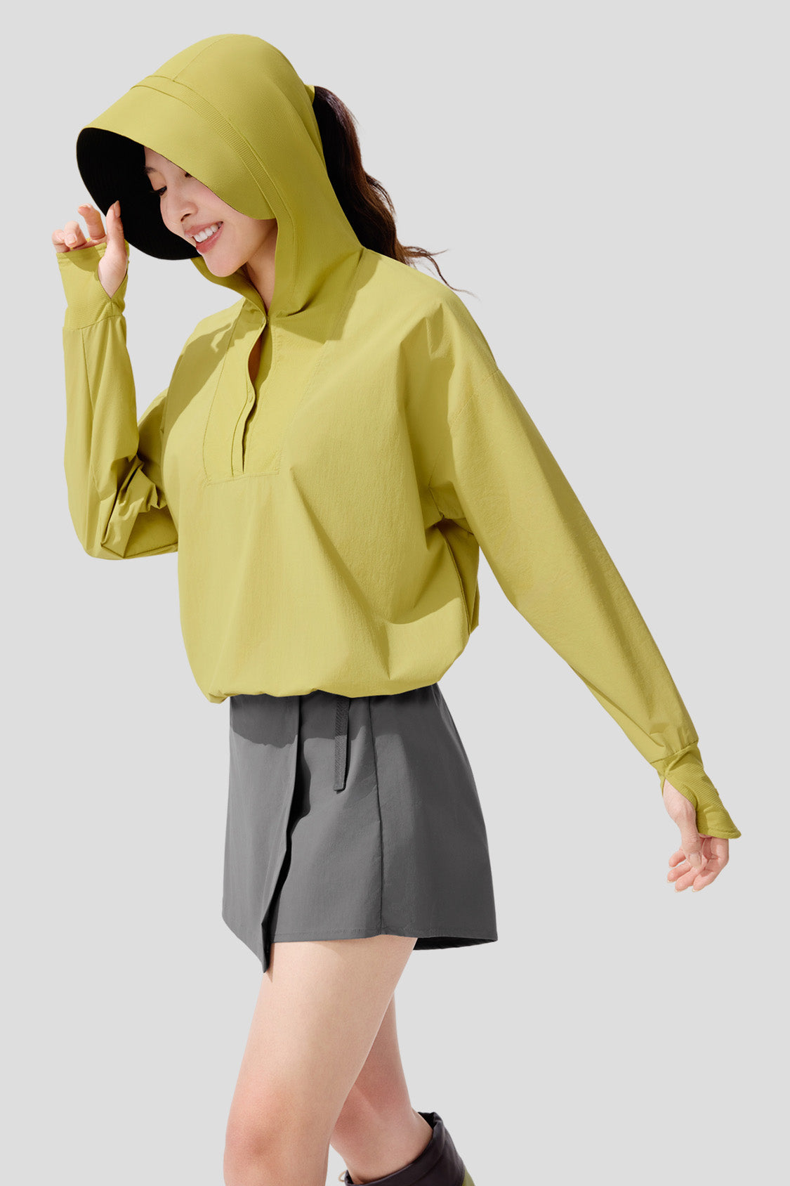 WaveGuard - Women's Outdoor Water-Resistant Sun Protection Set