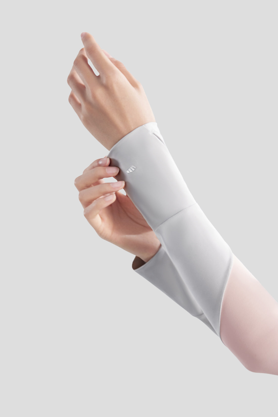 Aces - Women's Sun Protection Arm Sleeves UPF50+