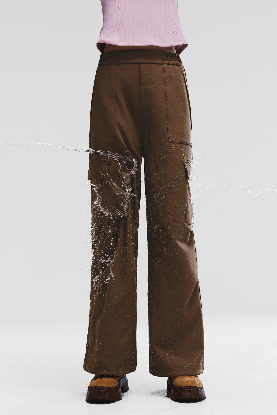 beneunder stormparatroop – women’s thermal parachute softshell pants #color_truffle brown