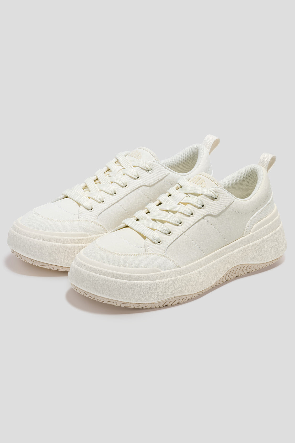 CozyCanvas - Men's Soft Thick Sole Sneakers