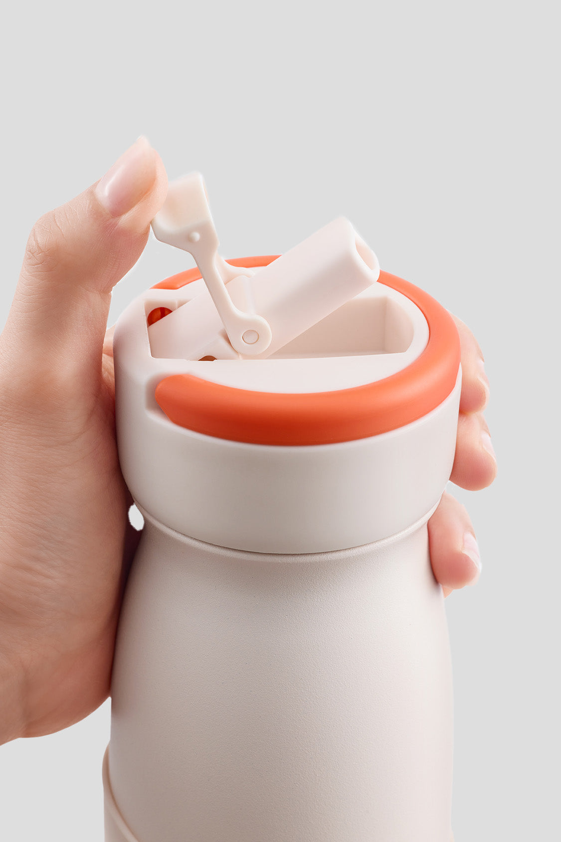 beneunder sports bottle #color_white