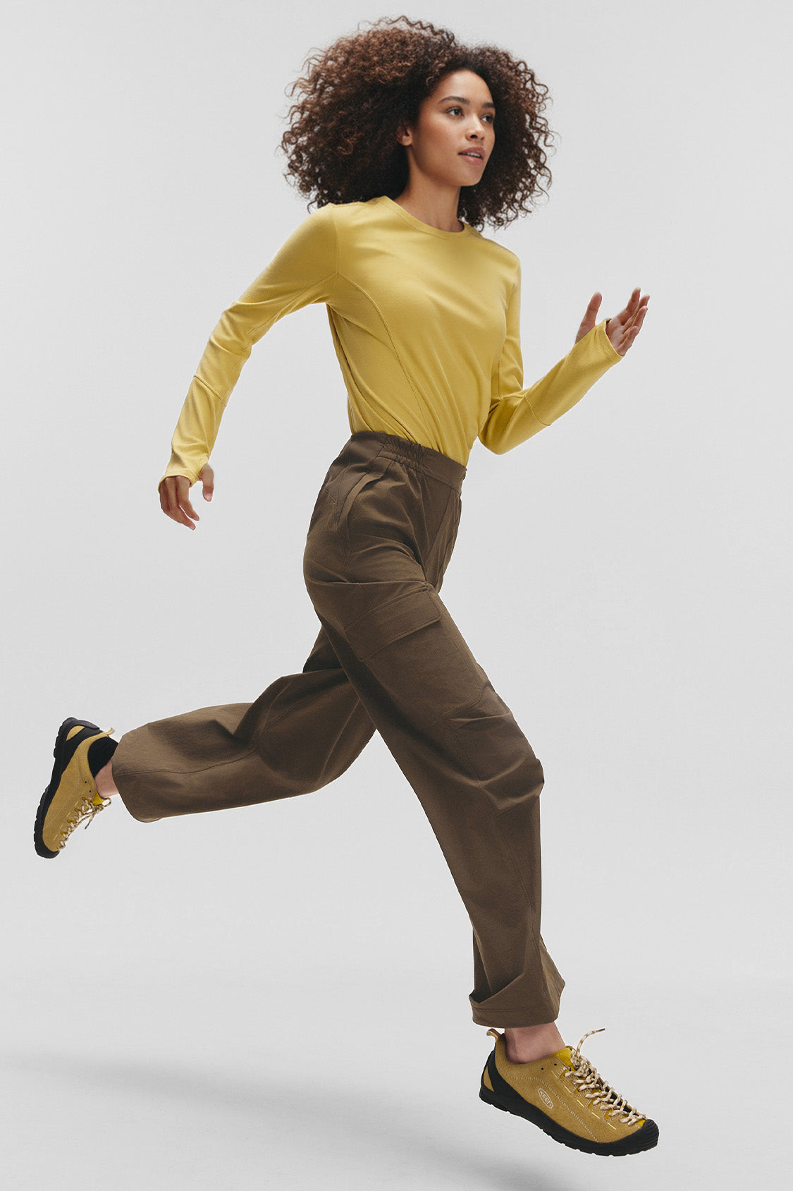 beneunder parashell womens paratrooper style softshell pants #color_truffle brown