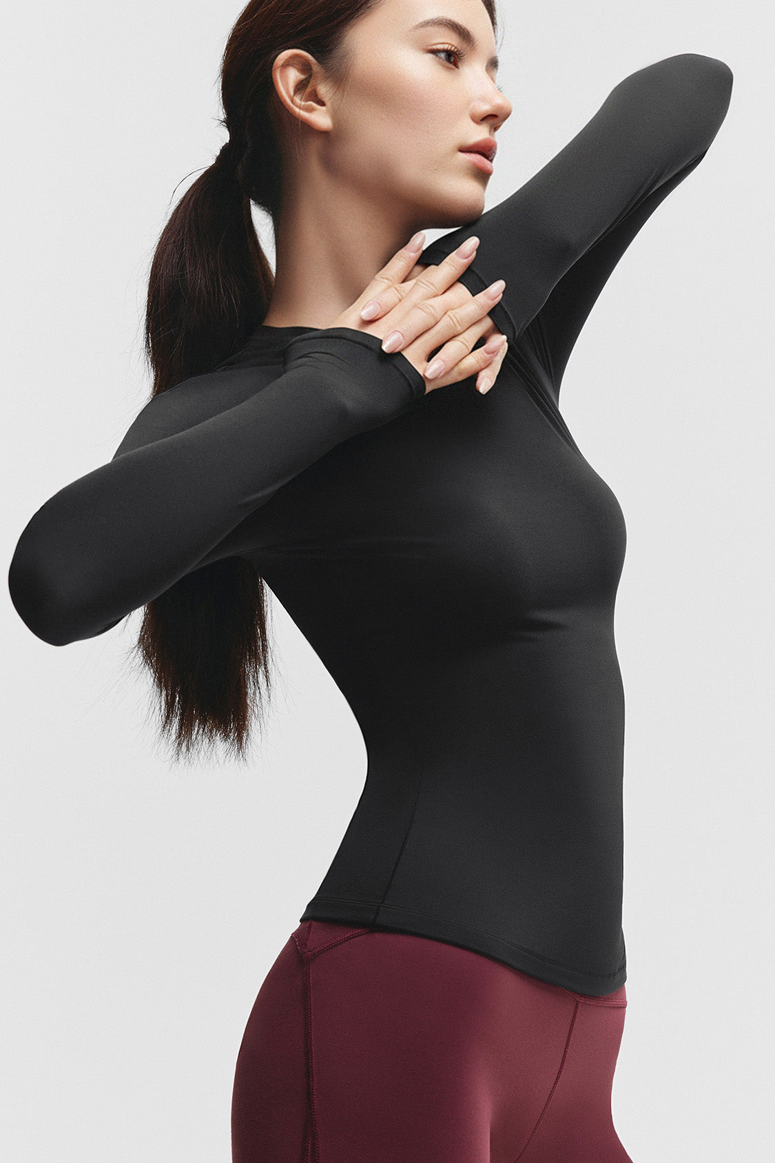 beneunder bareform womens seamless sports shaping top #color_black