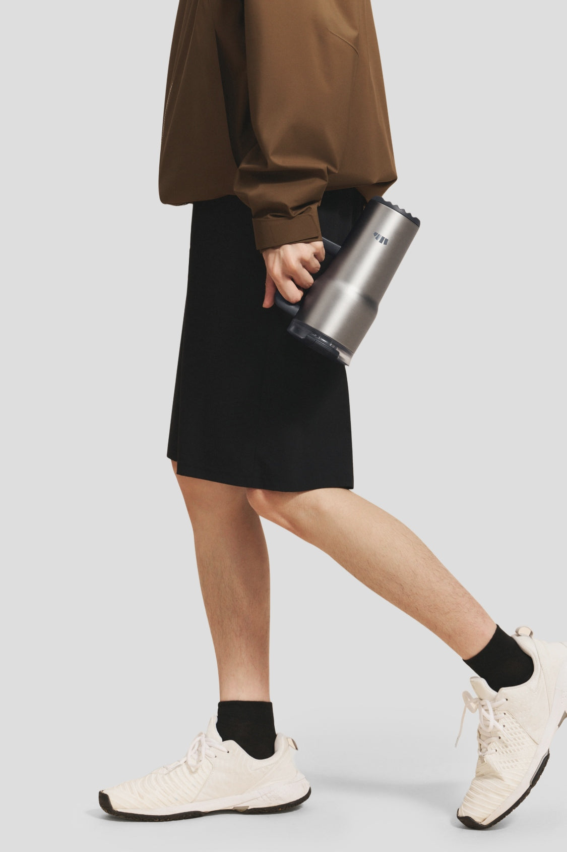 Large-Capacity Insulated Bottle with Straw LC016