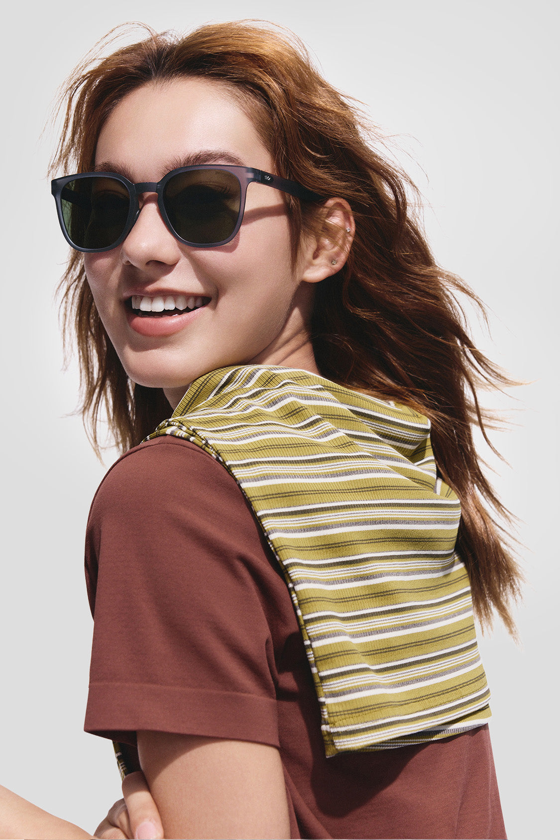 Wellington Frame Sunglasses UV 400 FD005