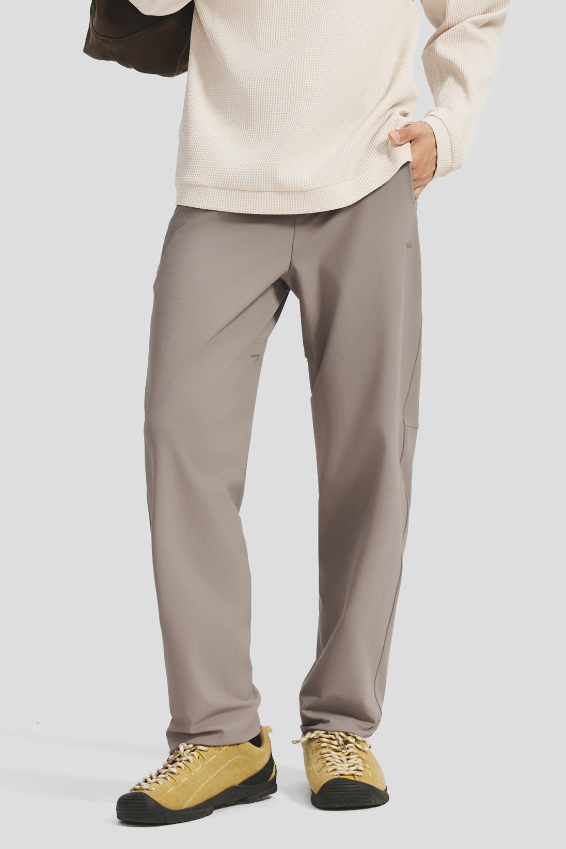 Pantalones de pierna recta y elásticos para hombre EL021