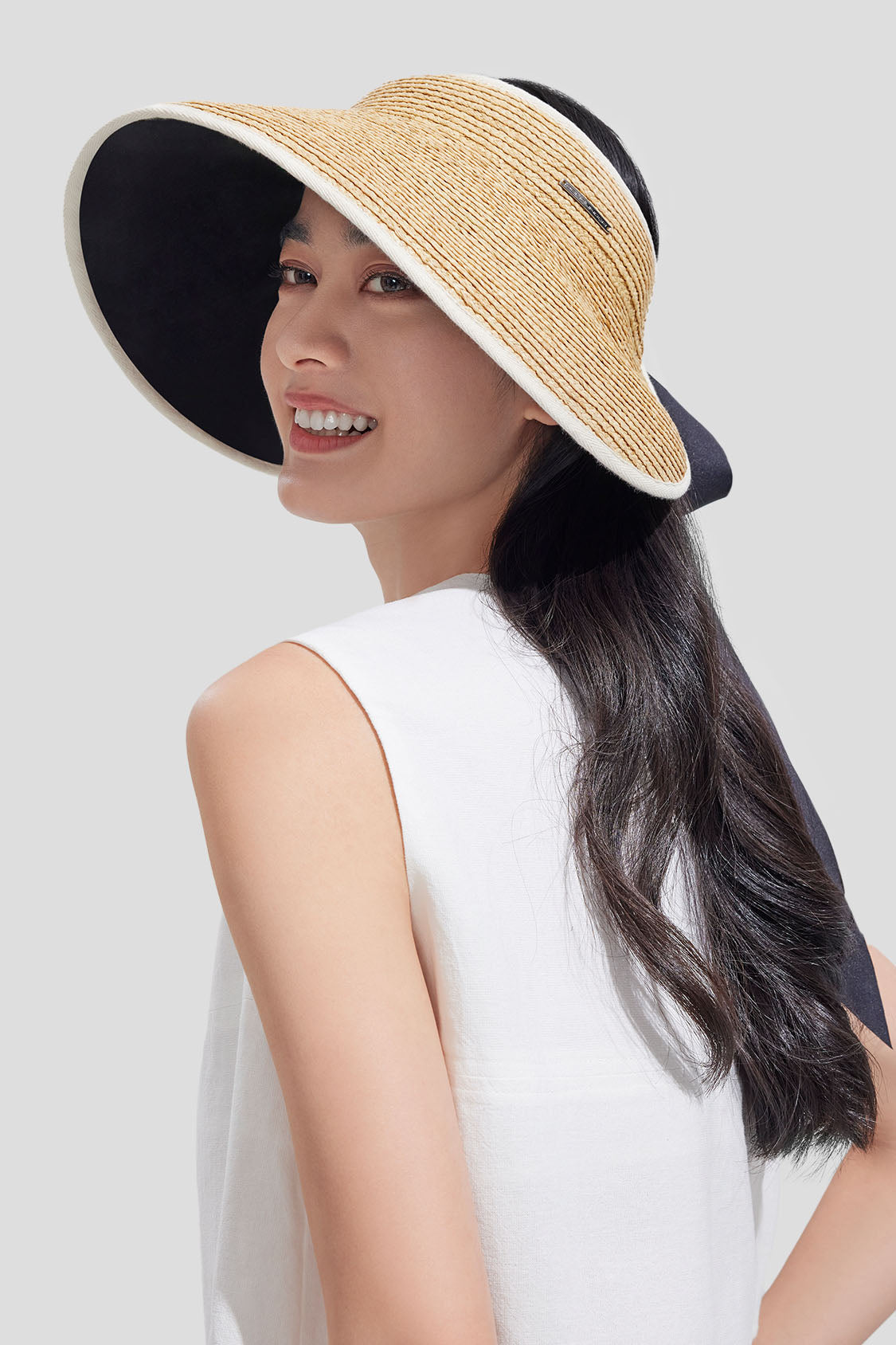 beneunder women's sunshield straw hat #color_light brown raffia