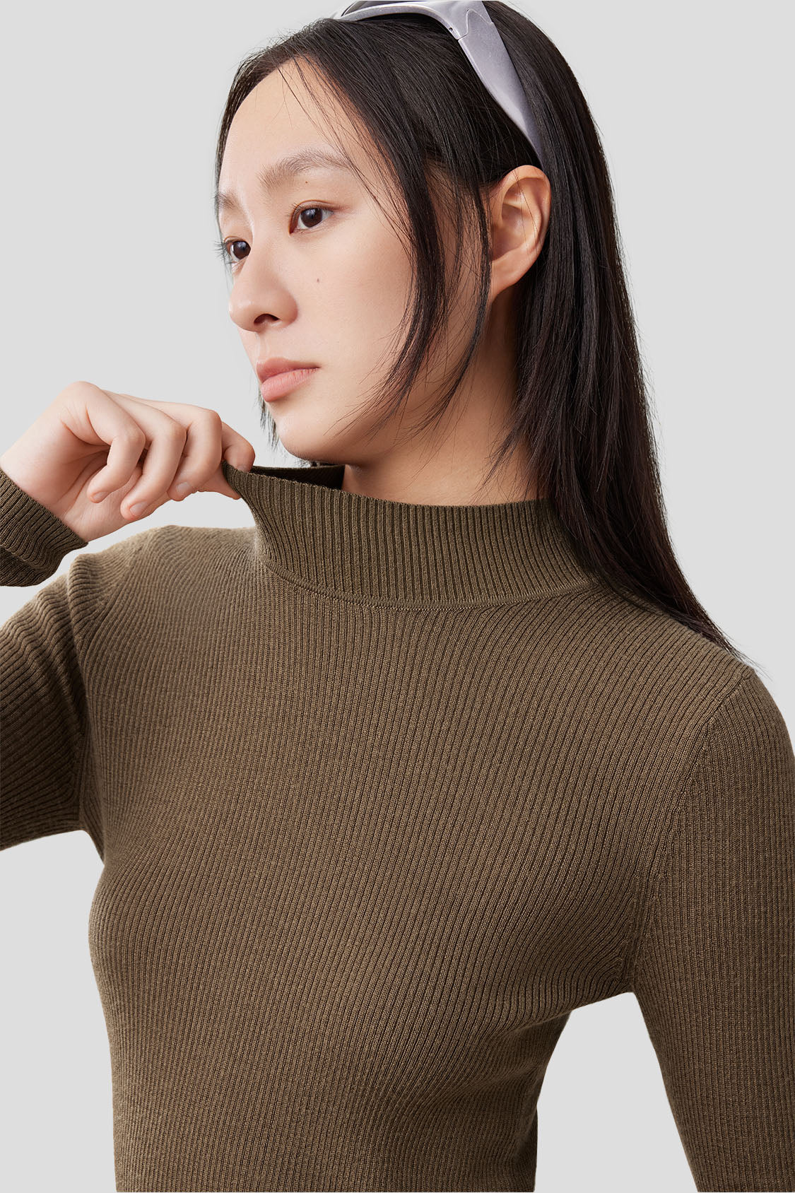 beneunder women's wool baselayer sweater #color_truffle brown